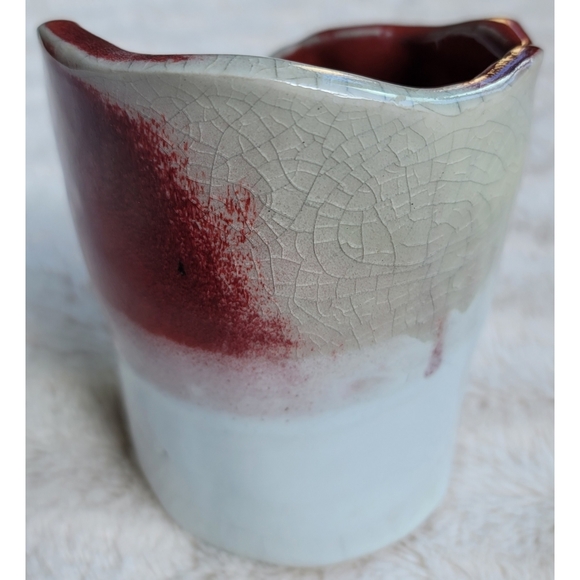 Red and white handmade pottery piece - Picture 9 of 16